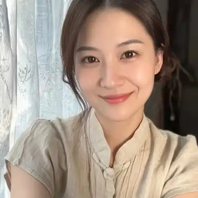 唐亮玲